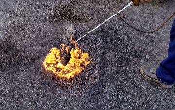 Bustatoun flat roofing repairs